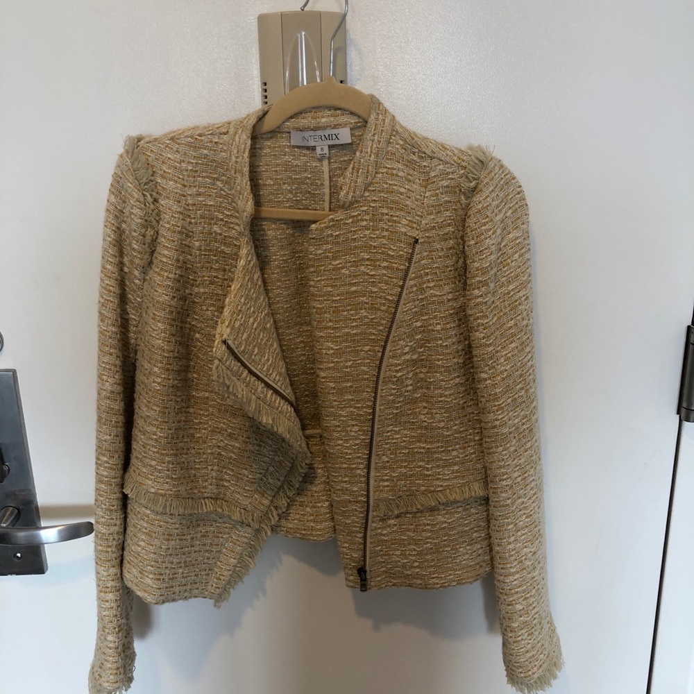Intermix Jacket Never Worn Size 8 - image 3